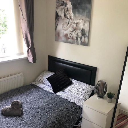 Cozy Small Double Room In Quiet Cul-De-Sac Nottingham Bagian luar foto